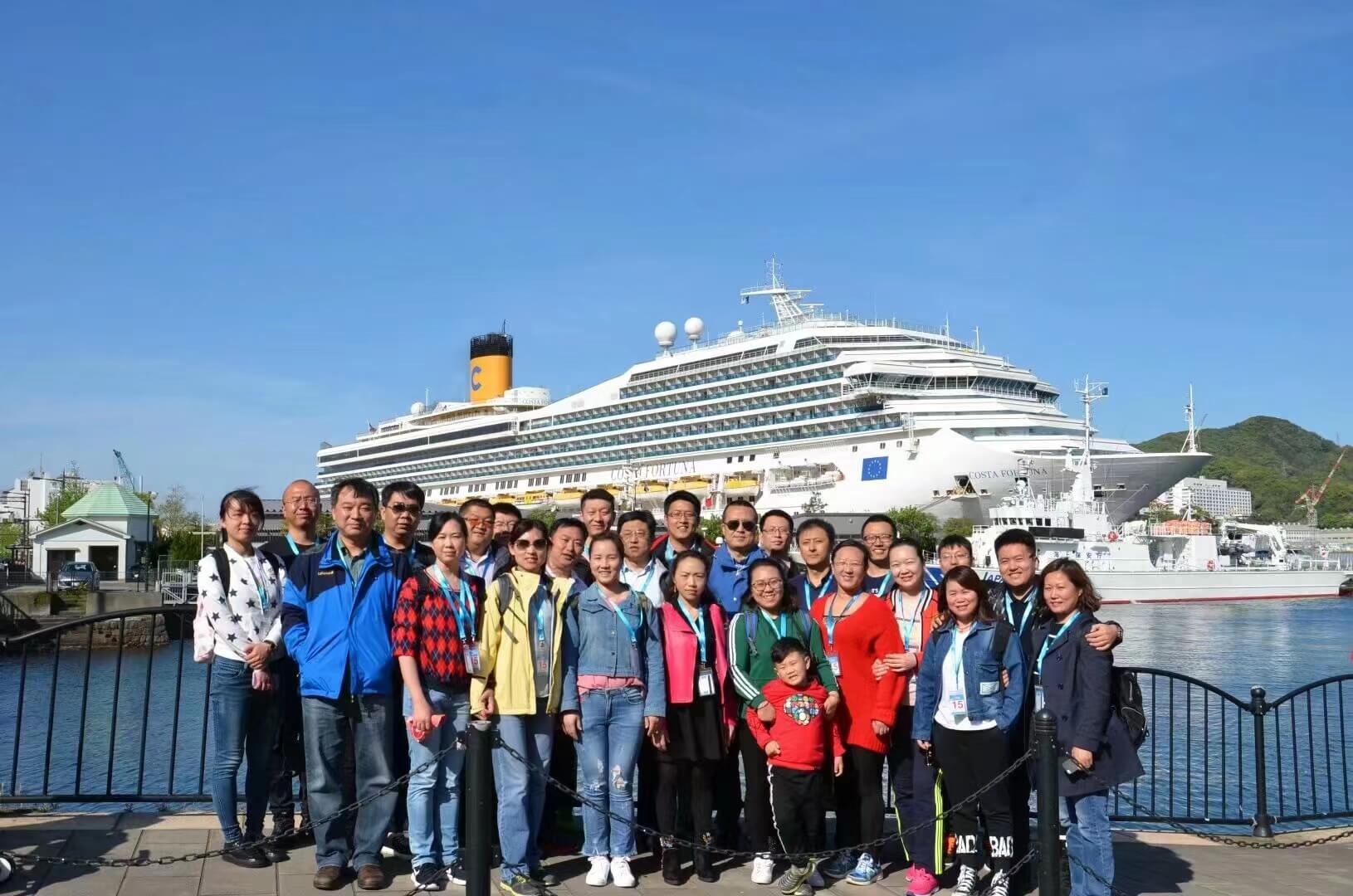 2018年十年老員工游輪留念 2018年十年老員工游輪留念